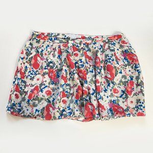 Charlotte Ronson Spring 2011 100% Silk Ditsy Floral Shorts Size 6